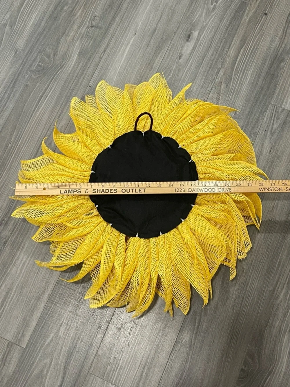 *NWT Sunflower Spring Theme Front Door Wreath